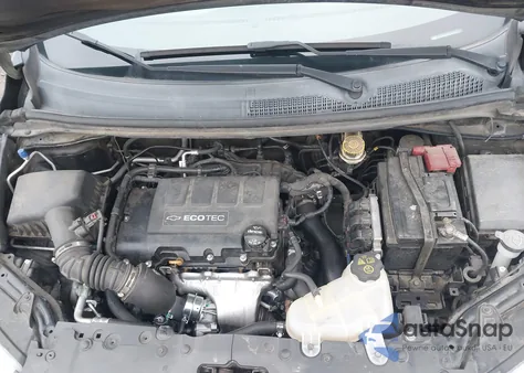 2017 Chevrolet Sonic Premier Auto z USA, uszkodzony, nr VIN 1G1JF5SB4H4135476